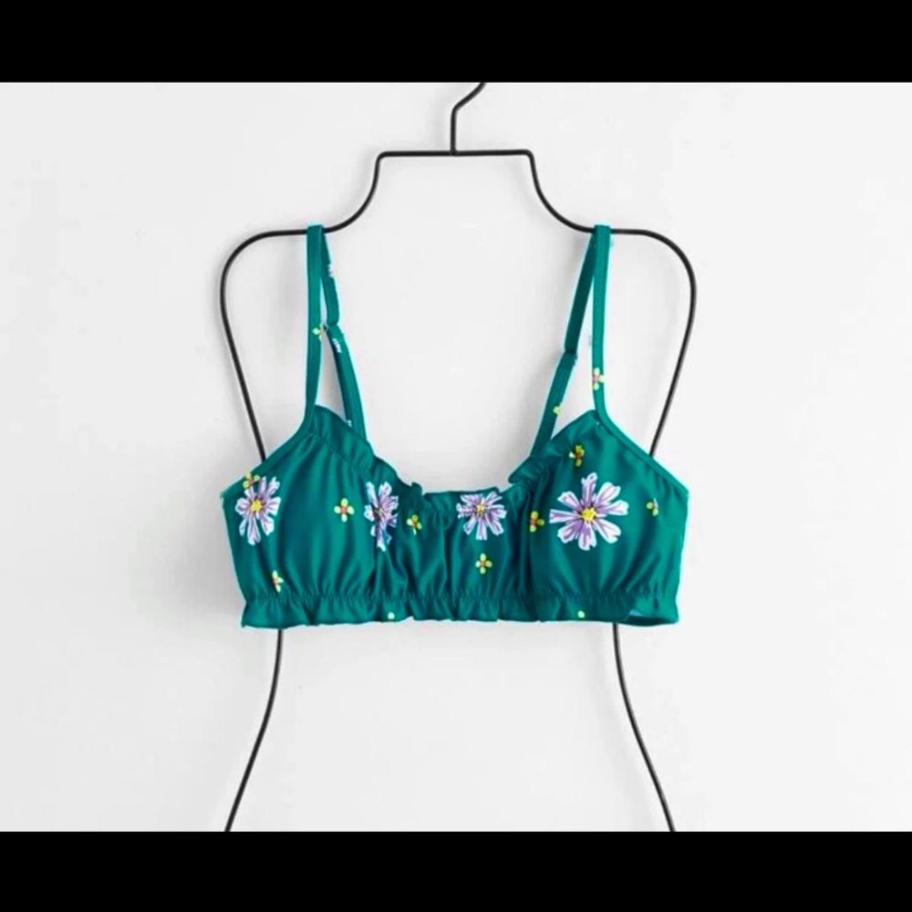 Floral bikini top